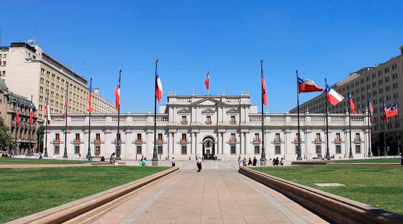 Fachada do Palacio La Moneda em Santiago Chile