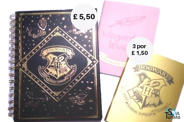 Cadernos do Harry Potter a venda na loja Primark de Londres