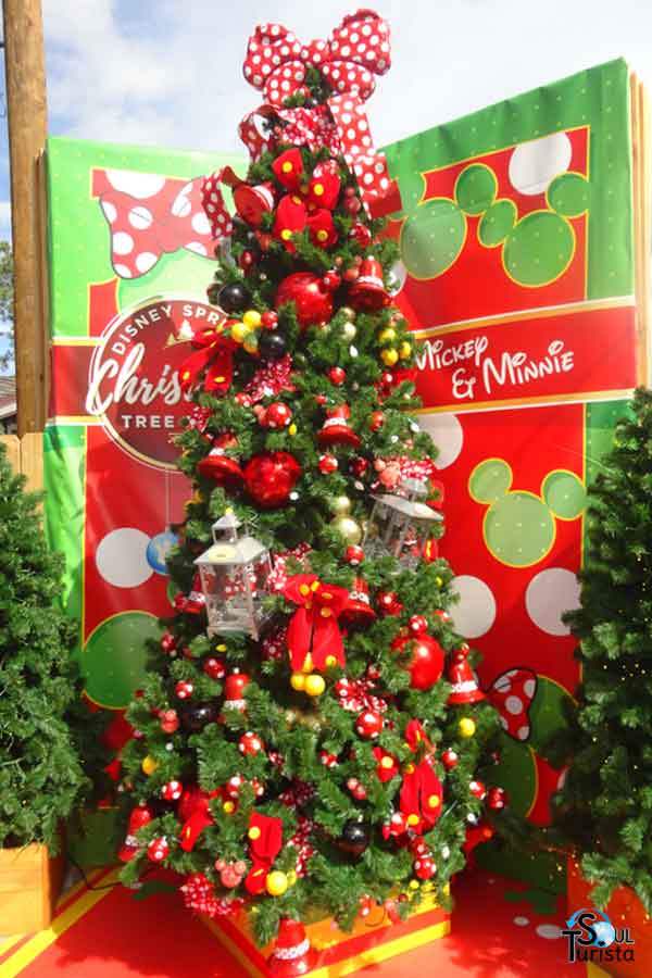 Trilha de Árvores de Natal em Disney Springs - Soul Turista