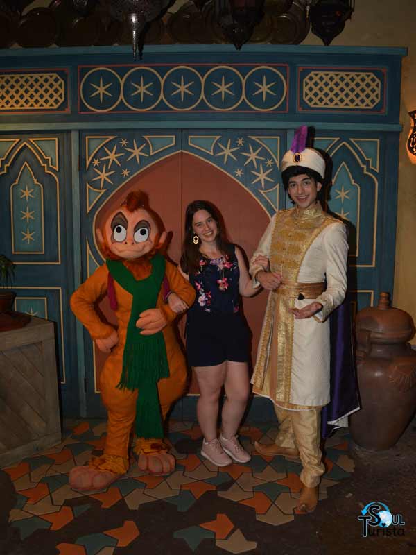 Eu com Abu e Aladdin