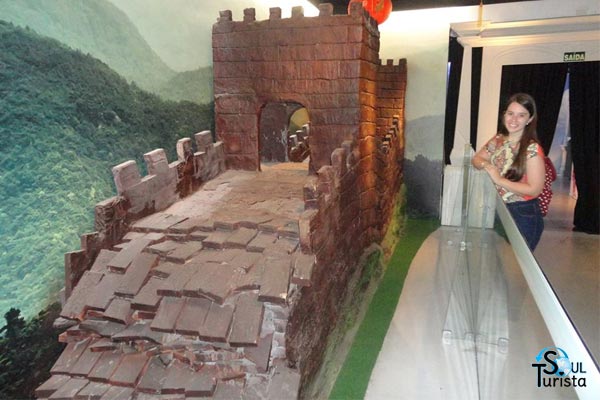 Muralha da China feita em chocolate na Mundo de Chocolate Lugano